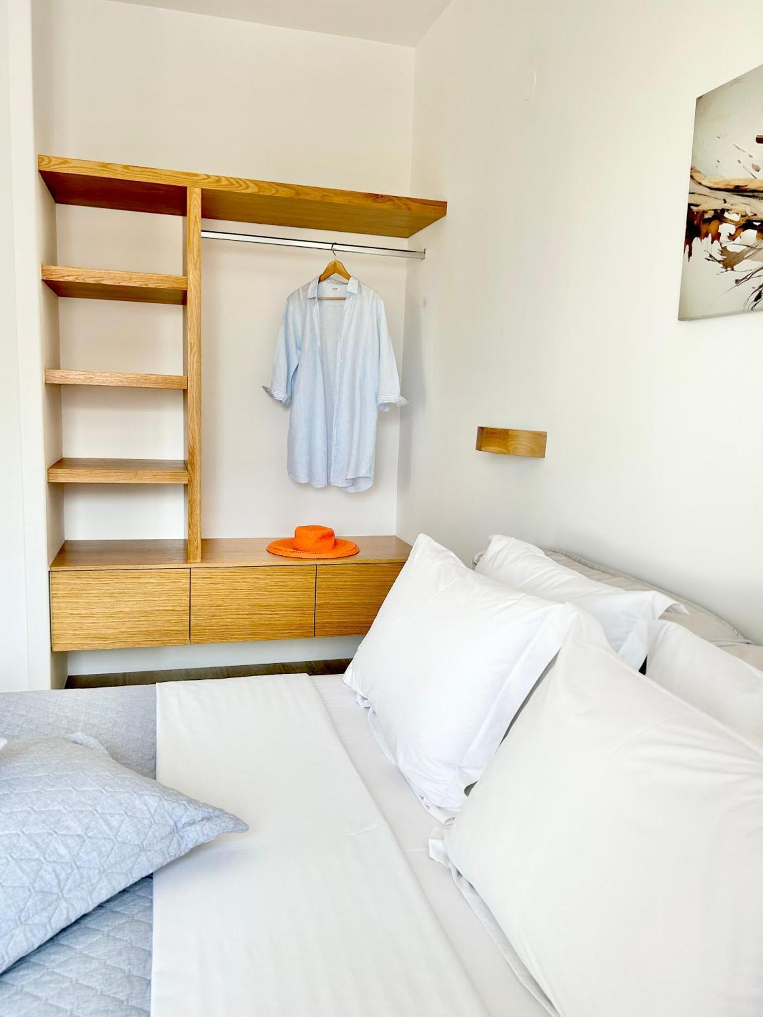 Anita Rooms & Suites Milos Adamantas  Exterior foto
