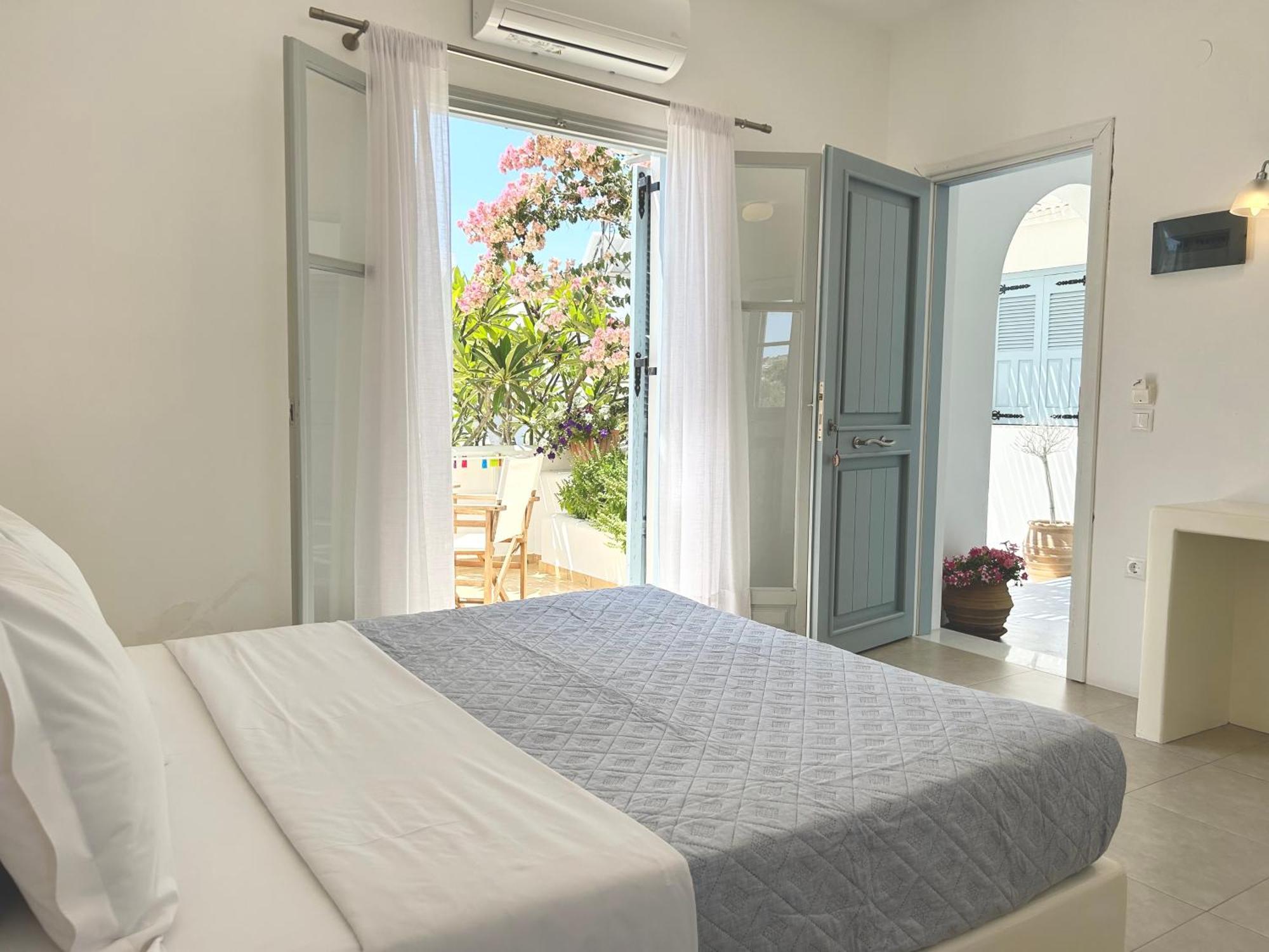 Anita Rooms & Suites Milos Adamantas  Exterior foto