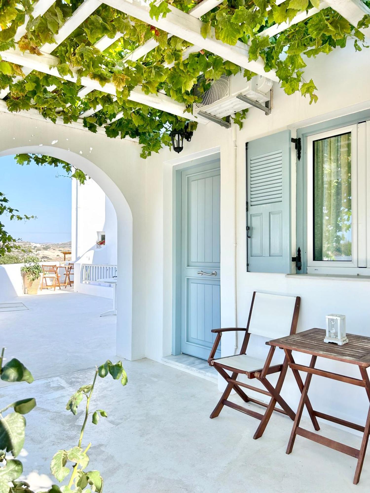 Anita Rooms & Suites Milos Adamantas  Exterior foto